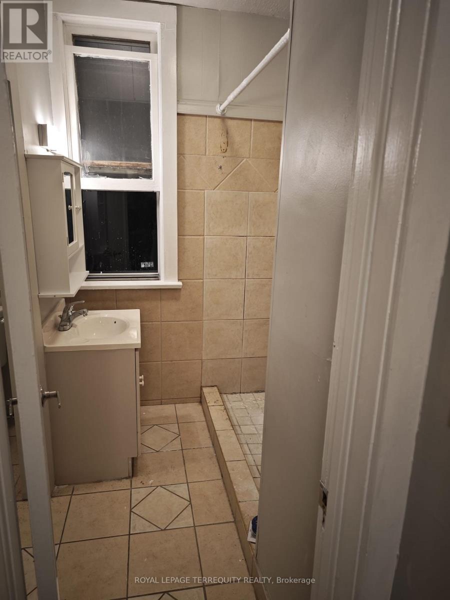 12 Gibson Street Property Photo 16