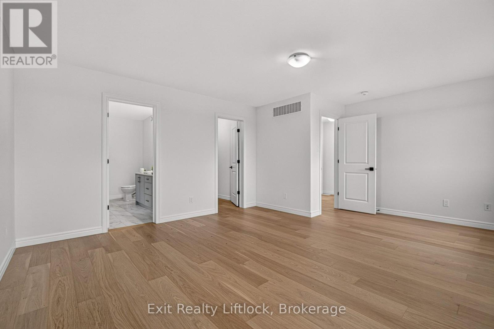 727 Latimer Way Property Photo 20
