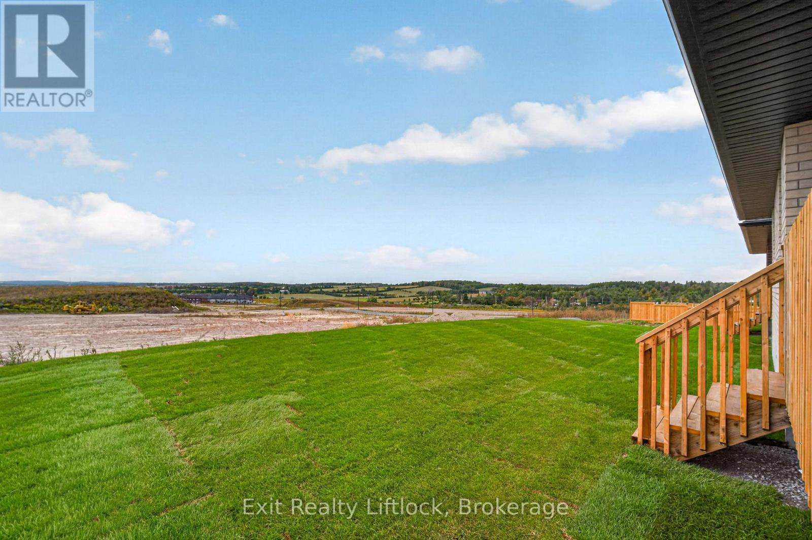 727 Latimer Way Property Photo 40