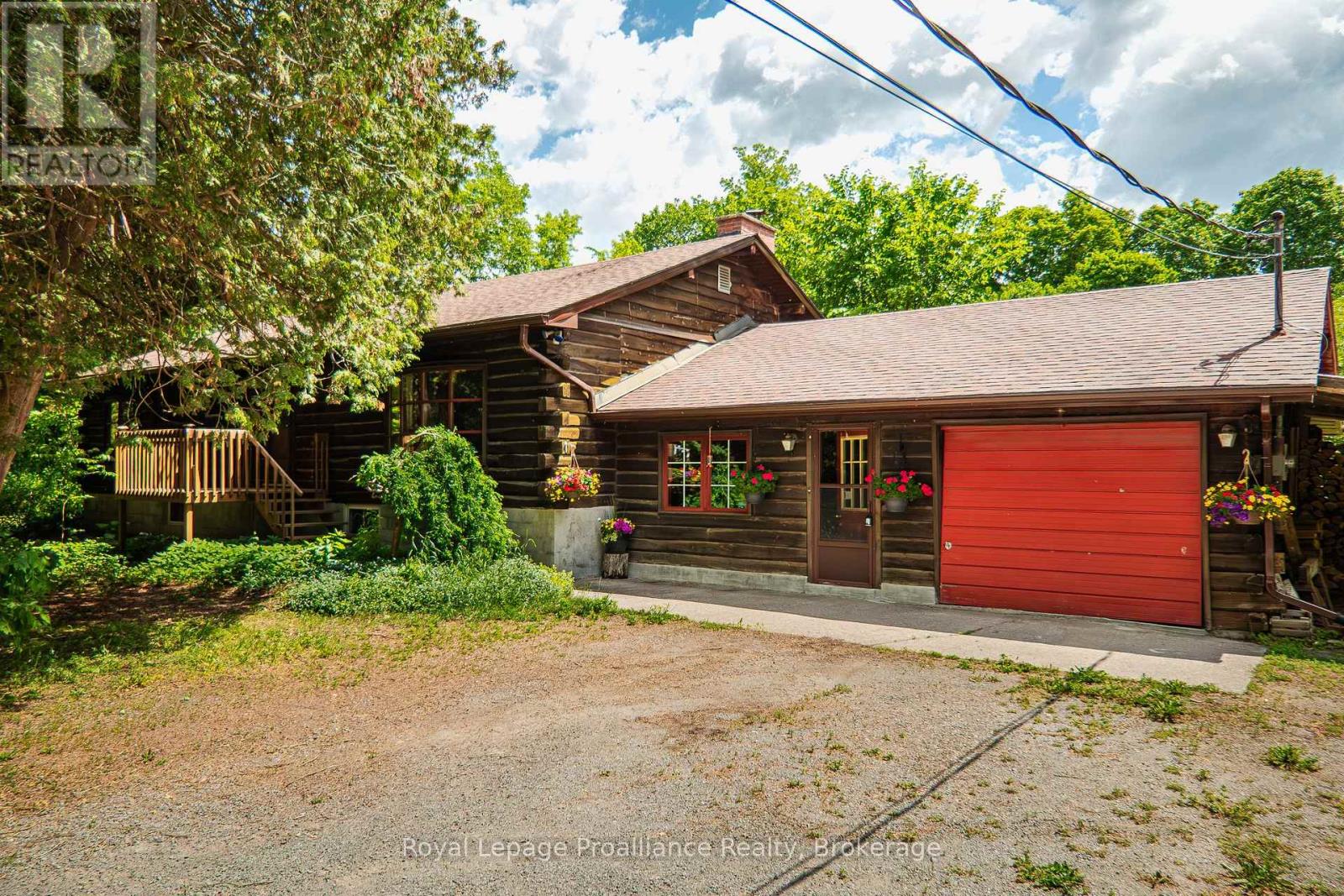326 Scuttlehole Road Property Photo 1