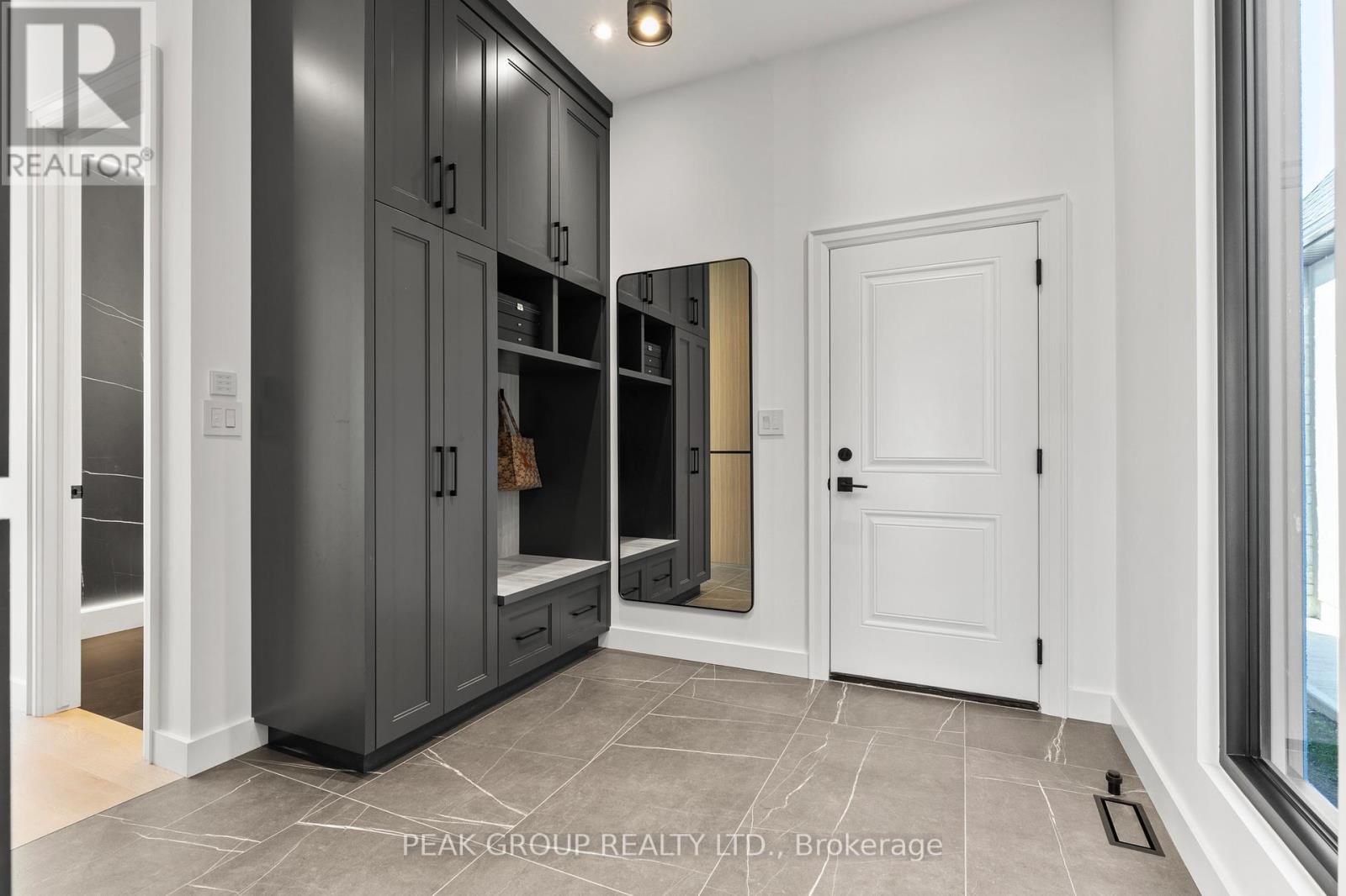 111 Millpond Road Property Photo 19