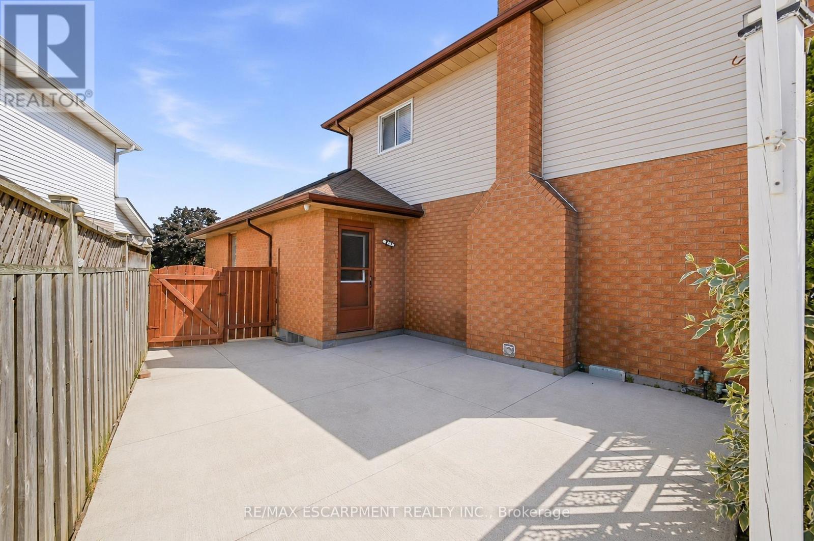 15 Talia Court Property Photo 30