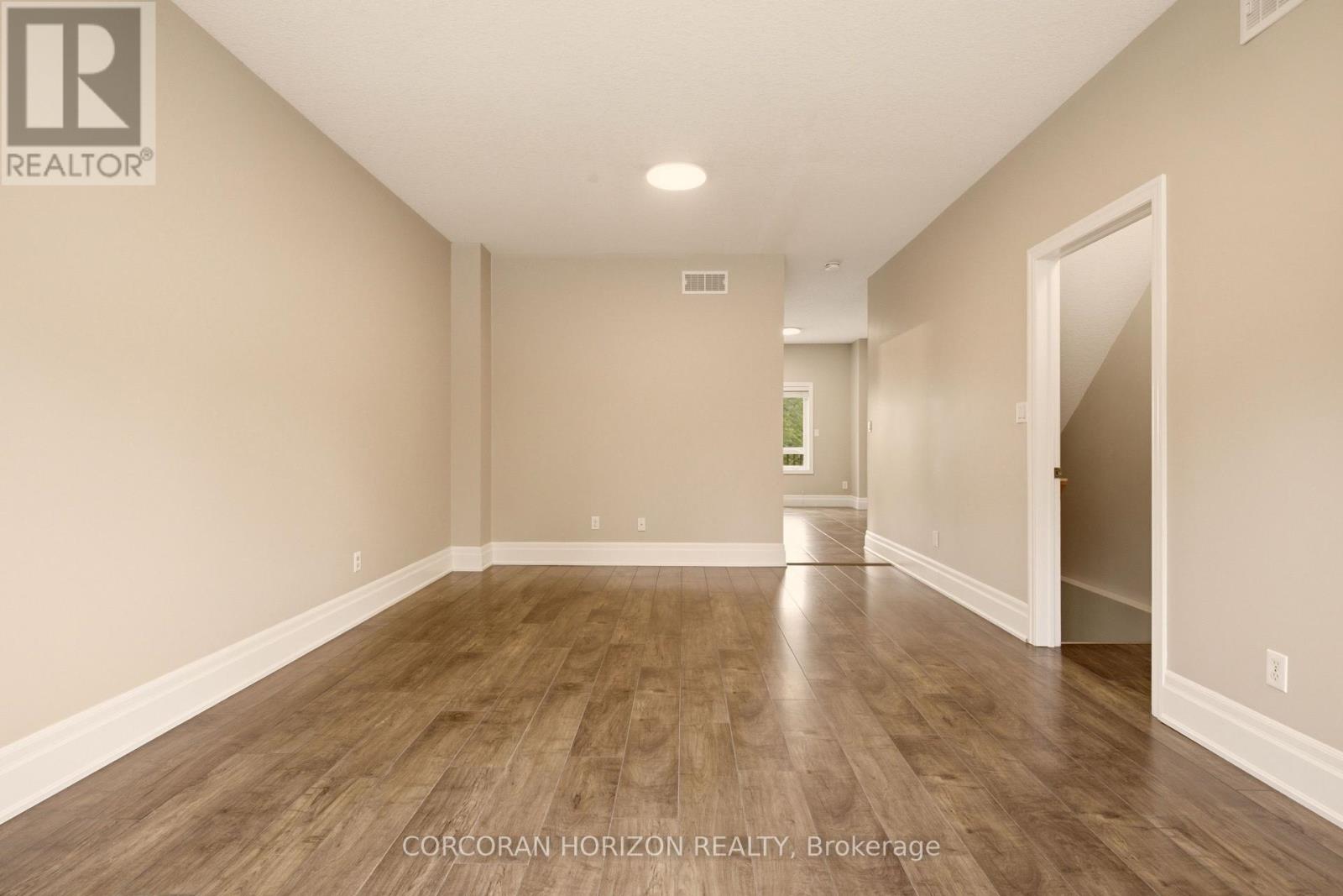 14 - 1180 Countrystone Drive Property Photo 6