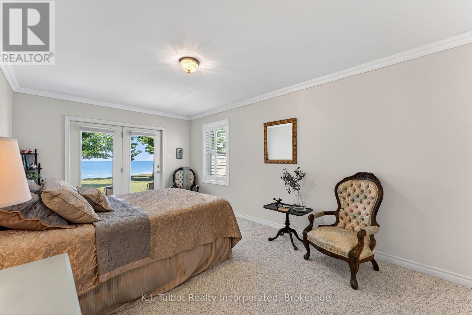 297 Bethune Crescent Property Photo 21