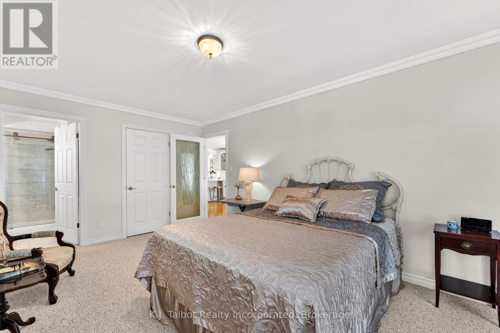 297 Bethune Crescent Property Photo 23