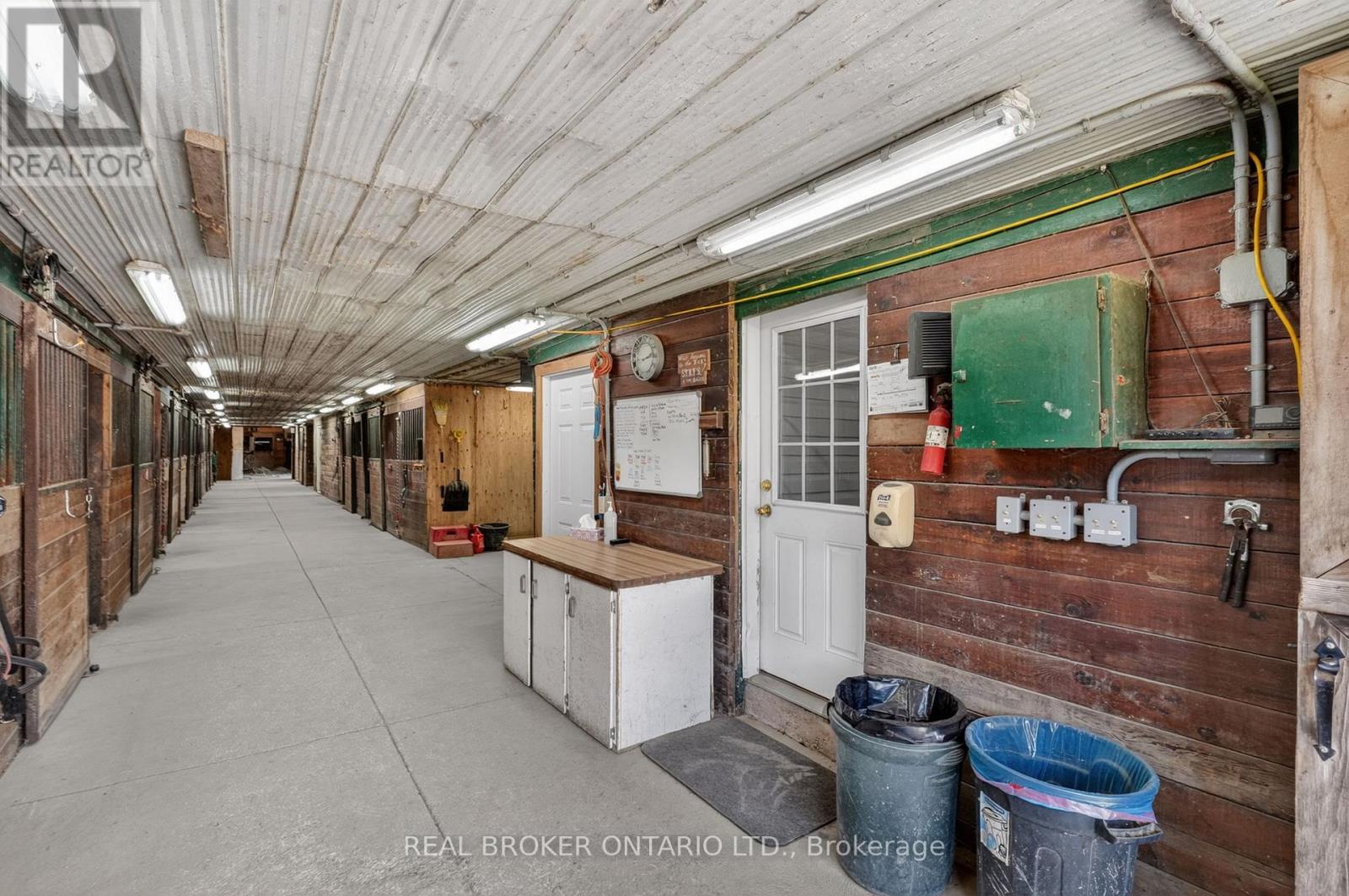 311 Brant County 22 Road Property Photo 14