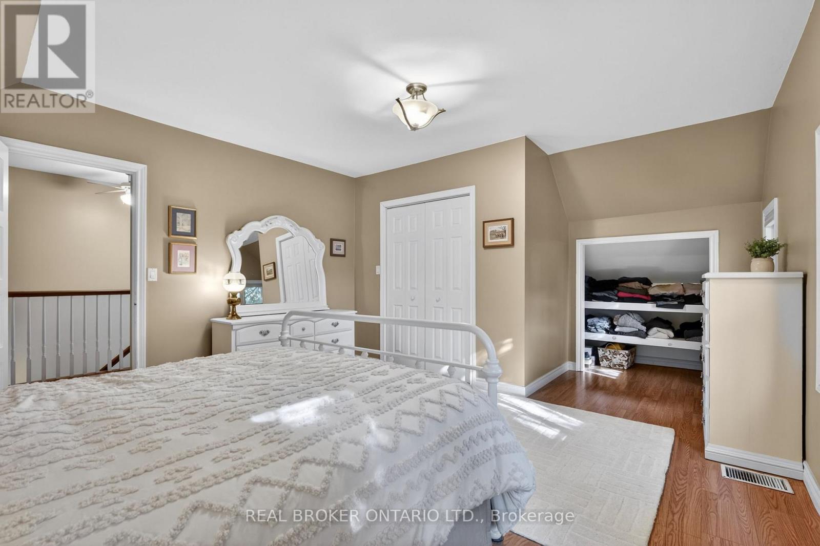 311 Brant County 22 Road Property Photo 35