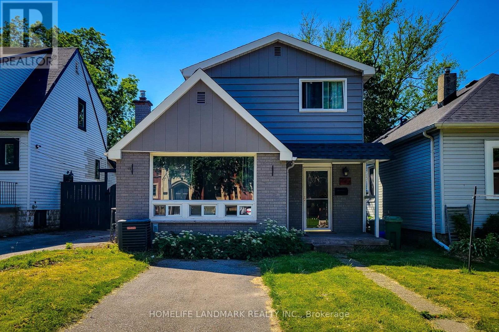242 Bowman Street Property Photo 1