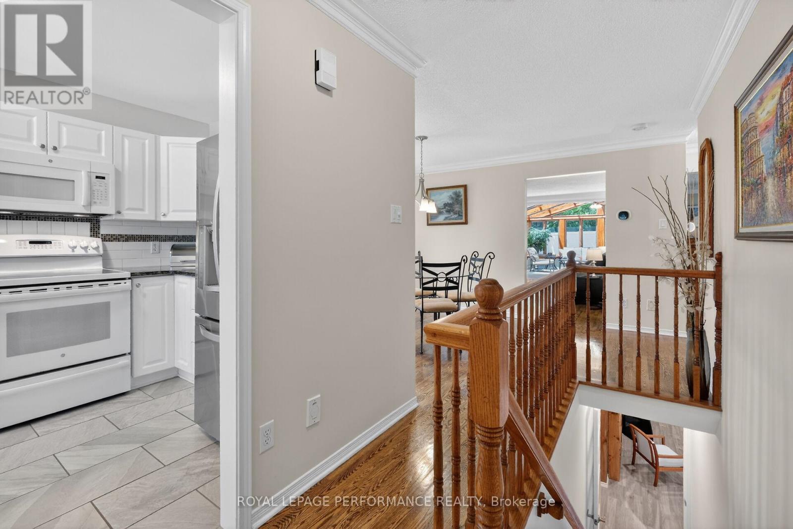 569 Princess Louise Drive Property Photo 5