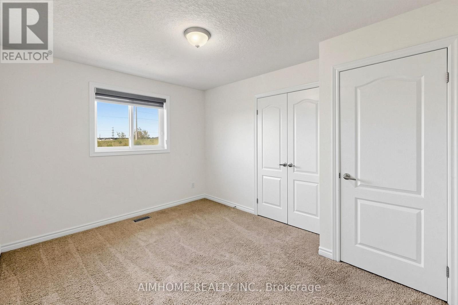 205 Huck Crescent Property Photo 30