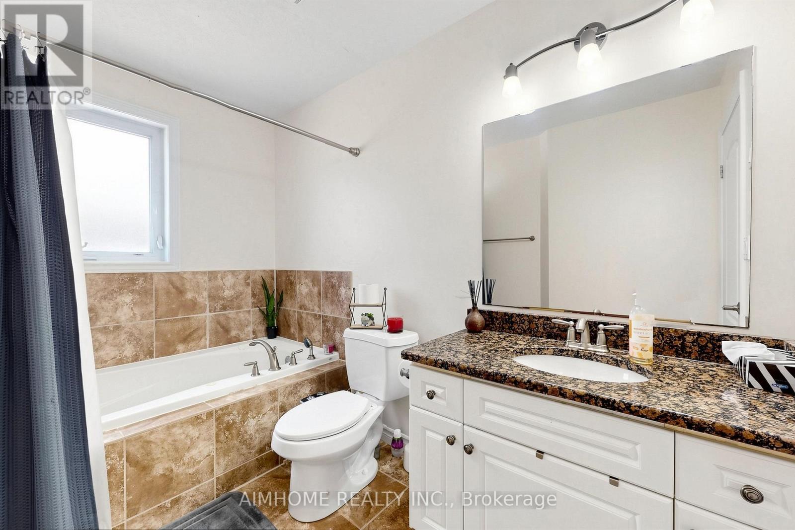 205 Huck Crescent Property Photo 31