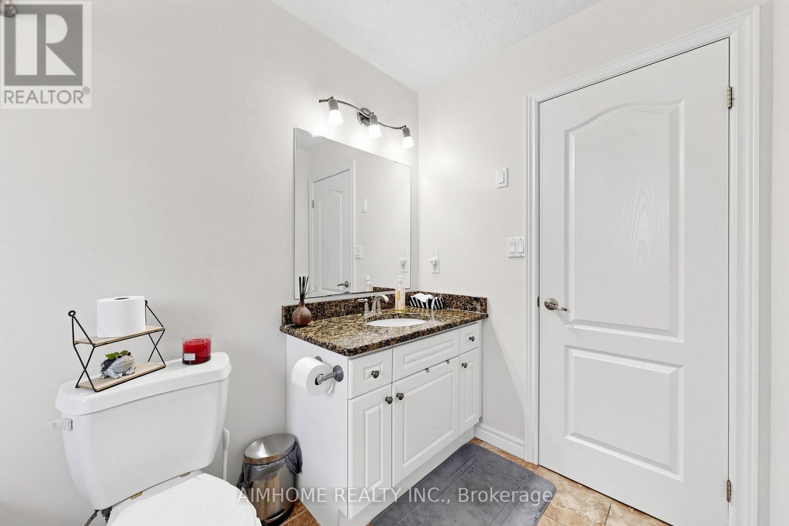 205 Huck Crescent Property Photo 32