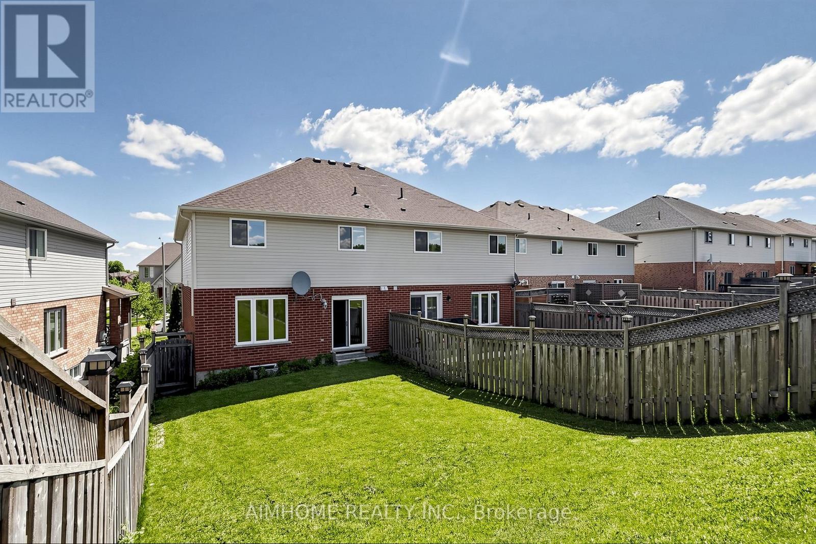 205 Huck Crescent Property Photo 39
