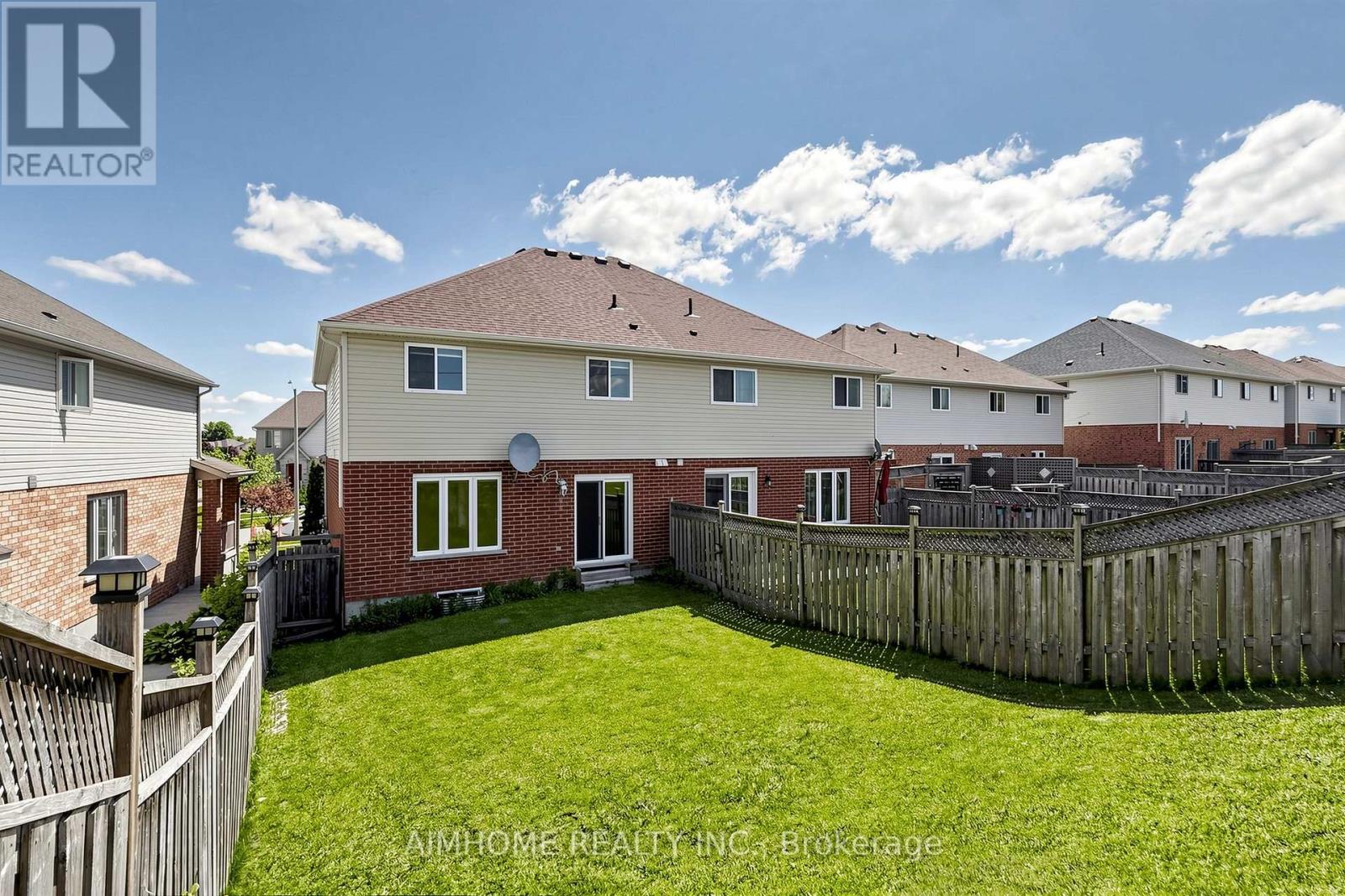 205 Huck Crescent Property Photo 41
