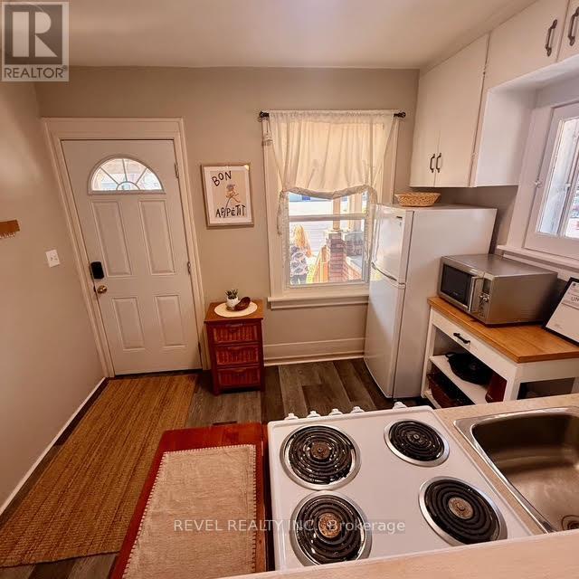368 Wharncliffe Road S Property Photo 10