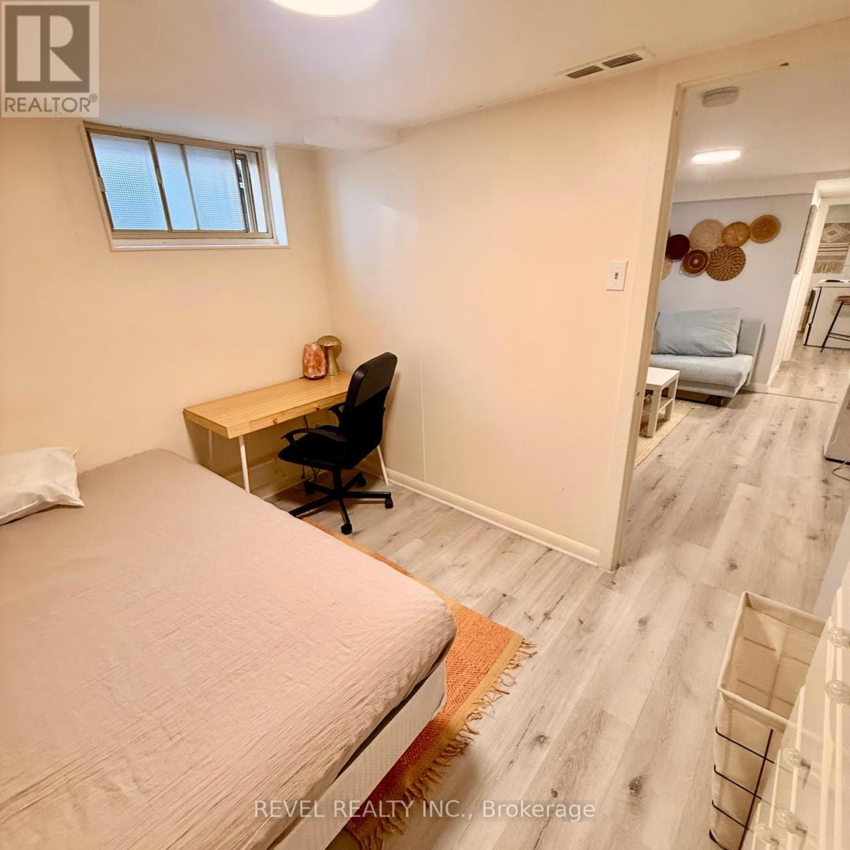 368 Wharncliffe Road S Property Photo 20