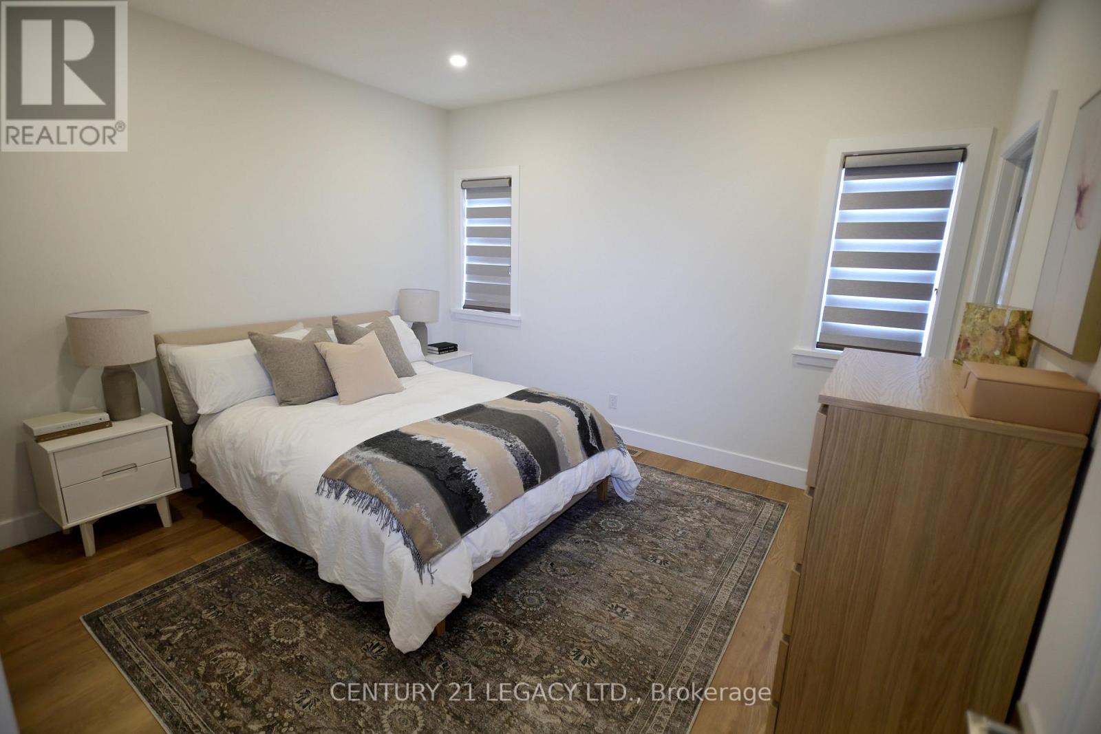 675 Winchester Avenue S Property Photo 10