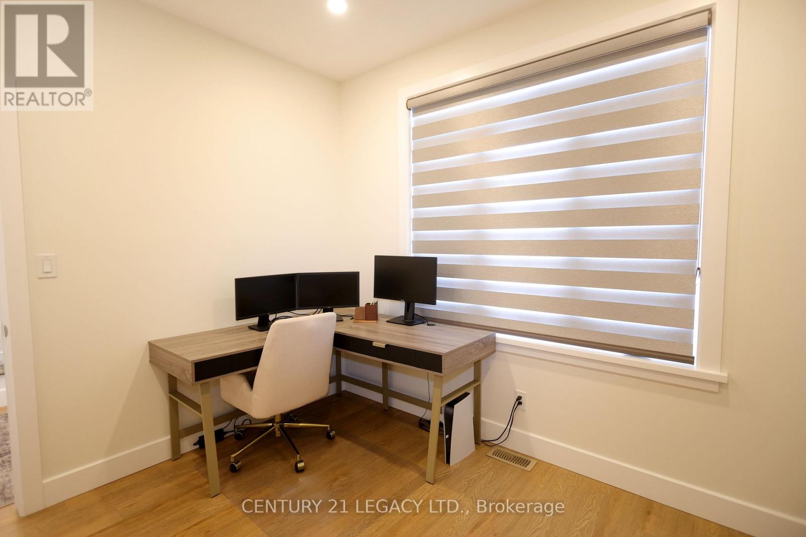 675 Winchester Avenue S Property Photo 24