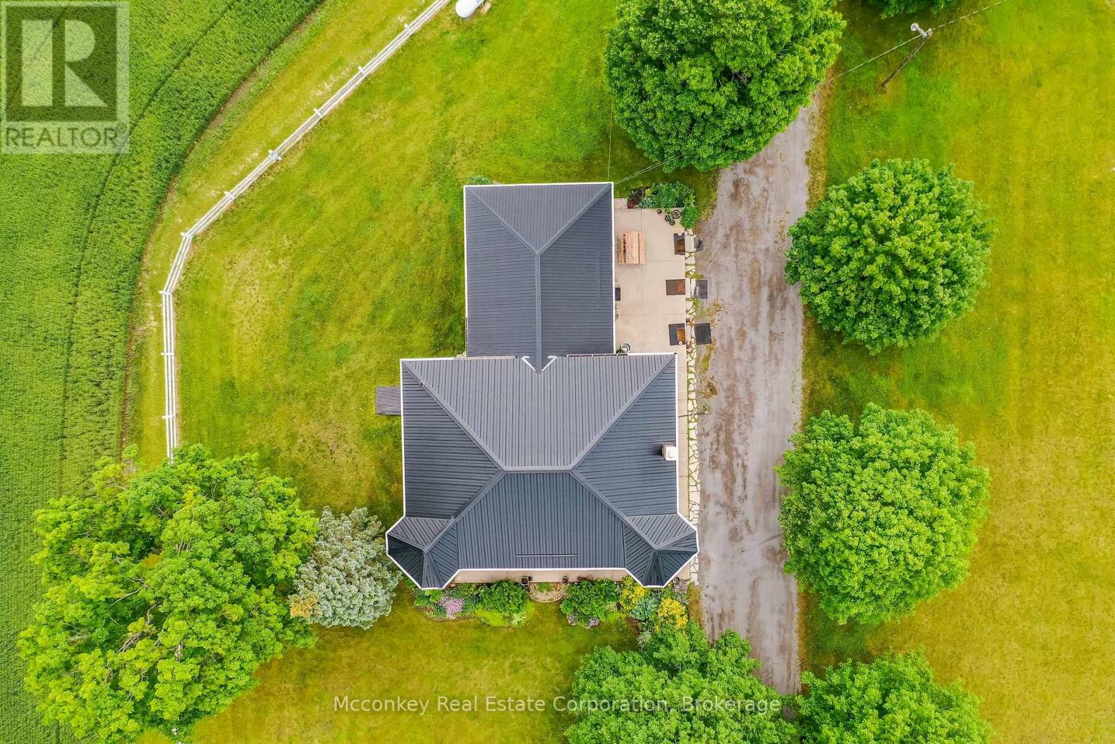 1627 Asphodel 8th Line Property Photo 9