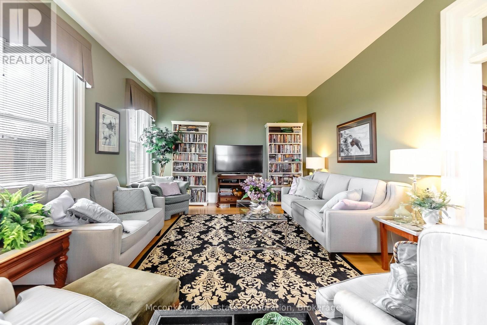 1627 Asphodel 8th Line Property Photo 13