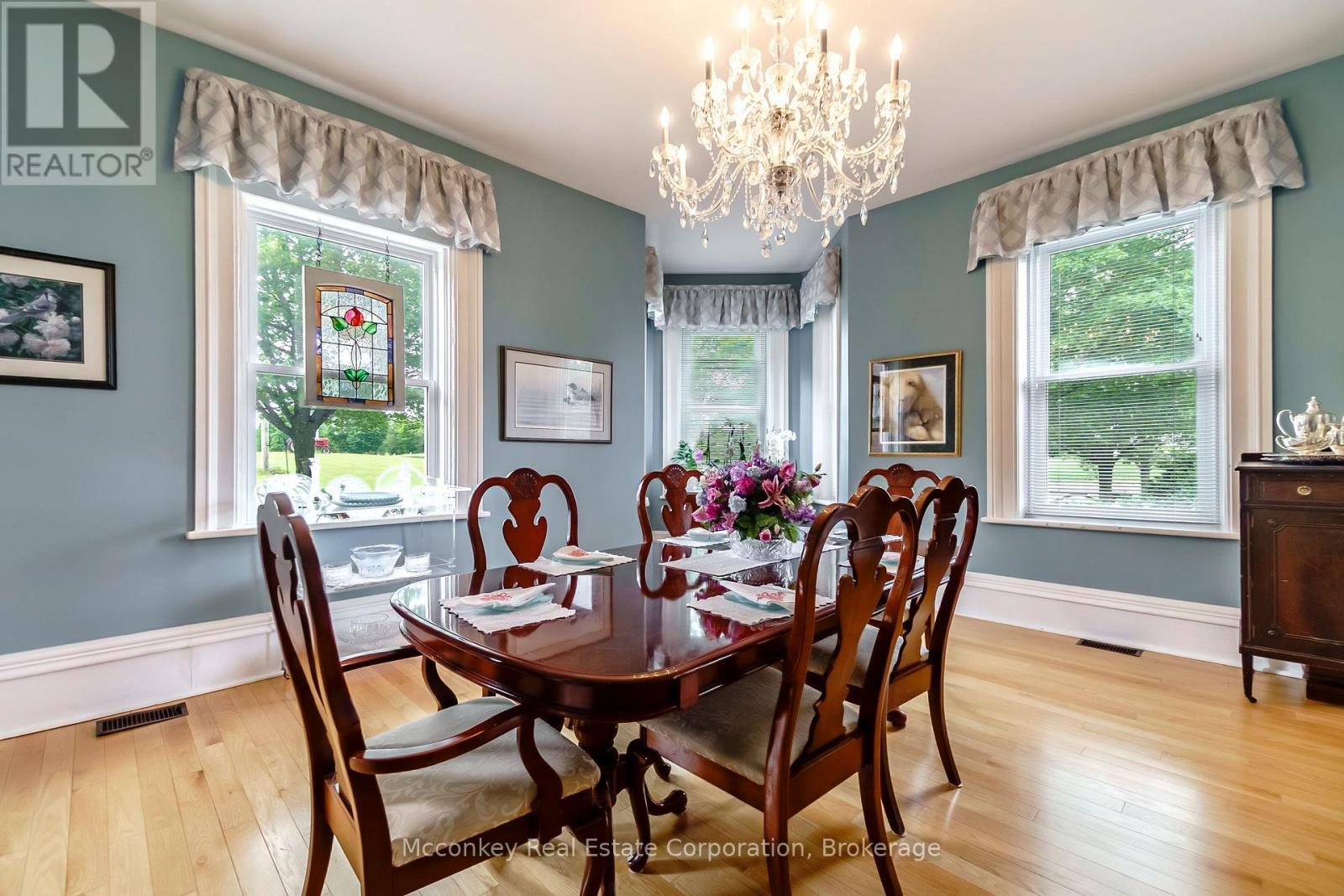1627 Asphodel 8th Line Property Photo 17
