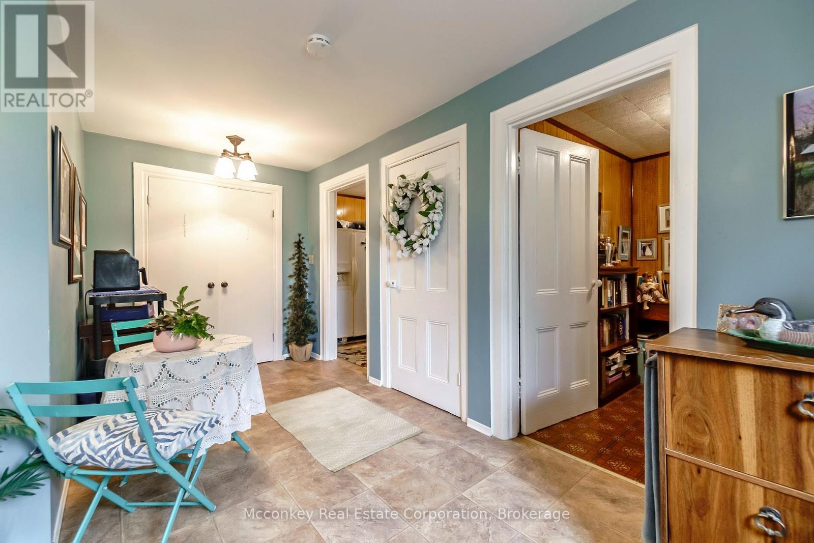 1627 Asphodel 8th Line Property Photo 24