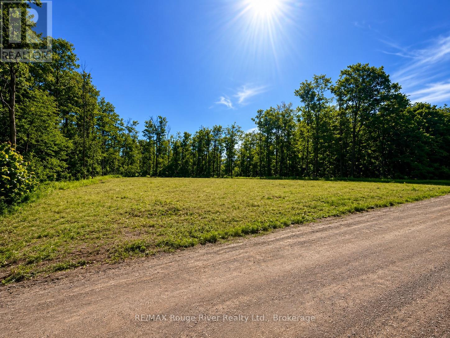 1293 David Fife Line Property Photo 3