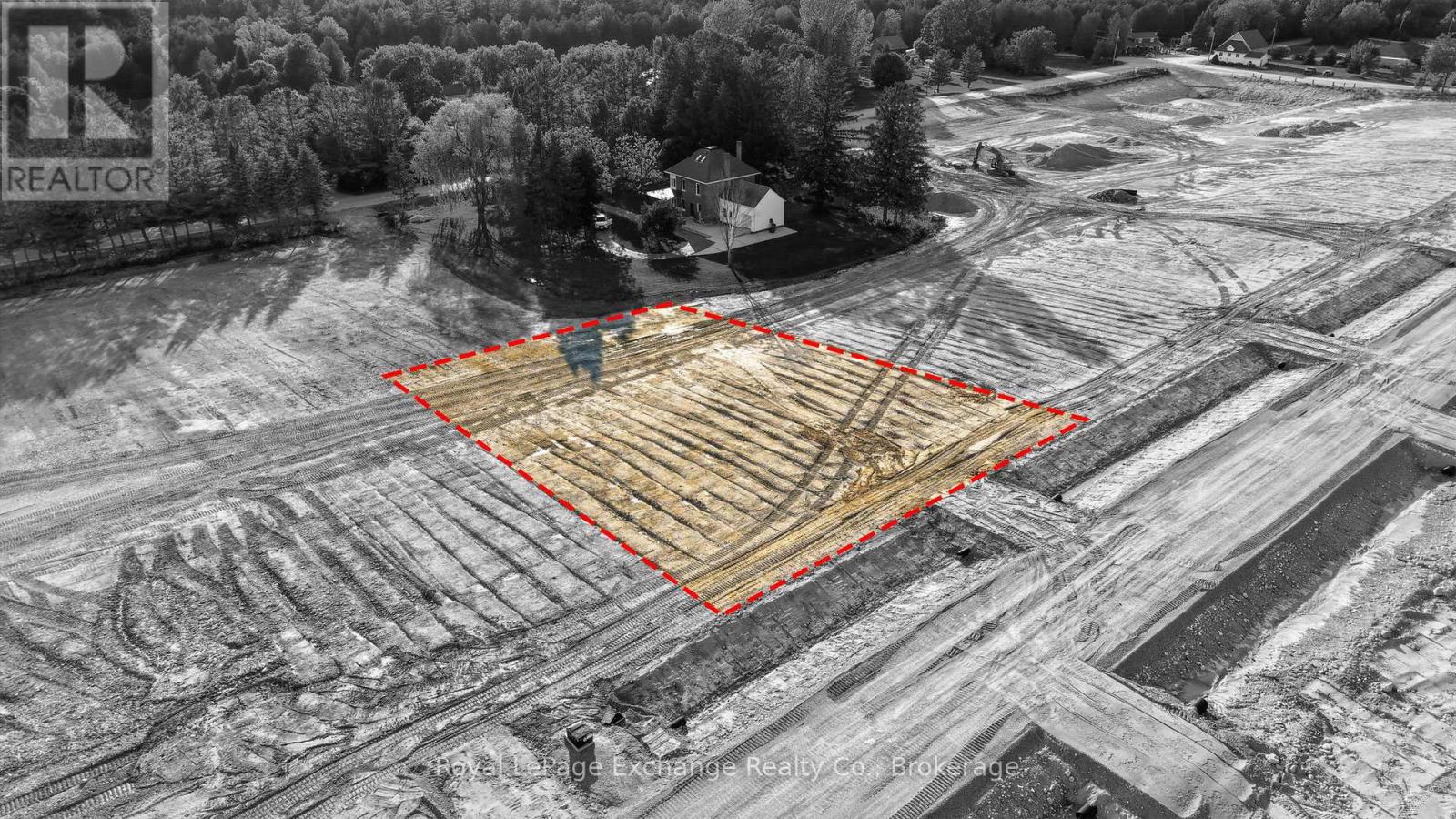 Hillside Drive Property Photo 9