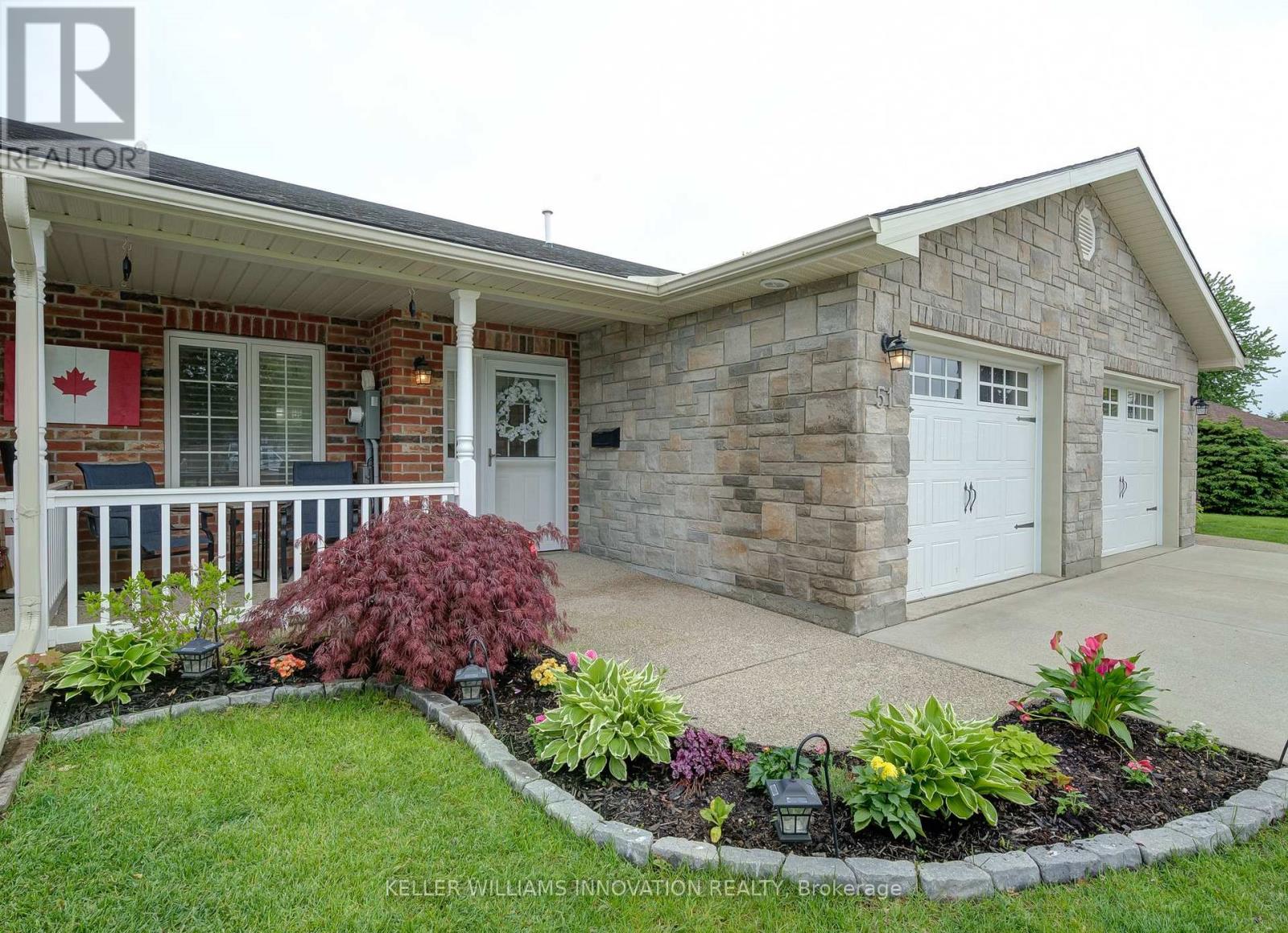 51 Devon Drive Property Photo 4