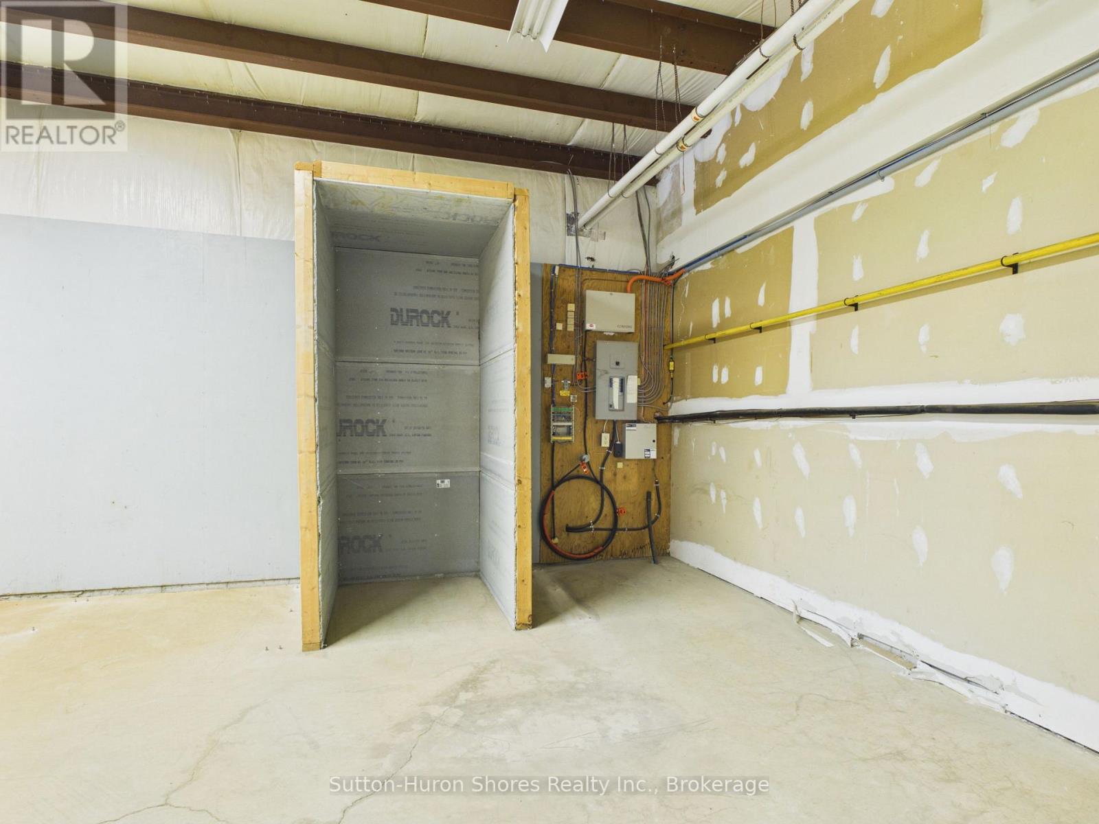 2170 20th Avenue E Property Photo 27