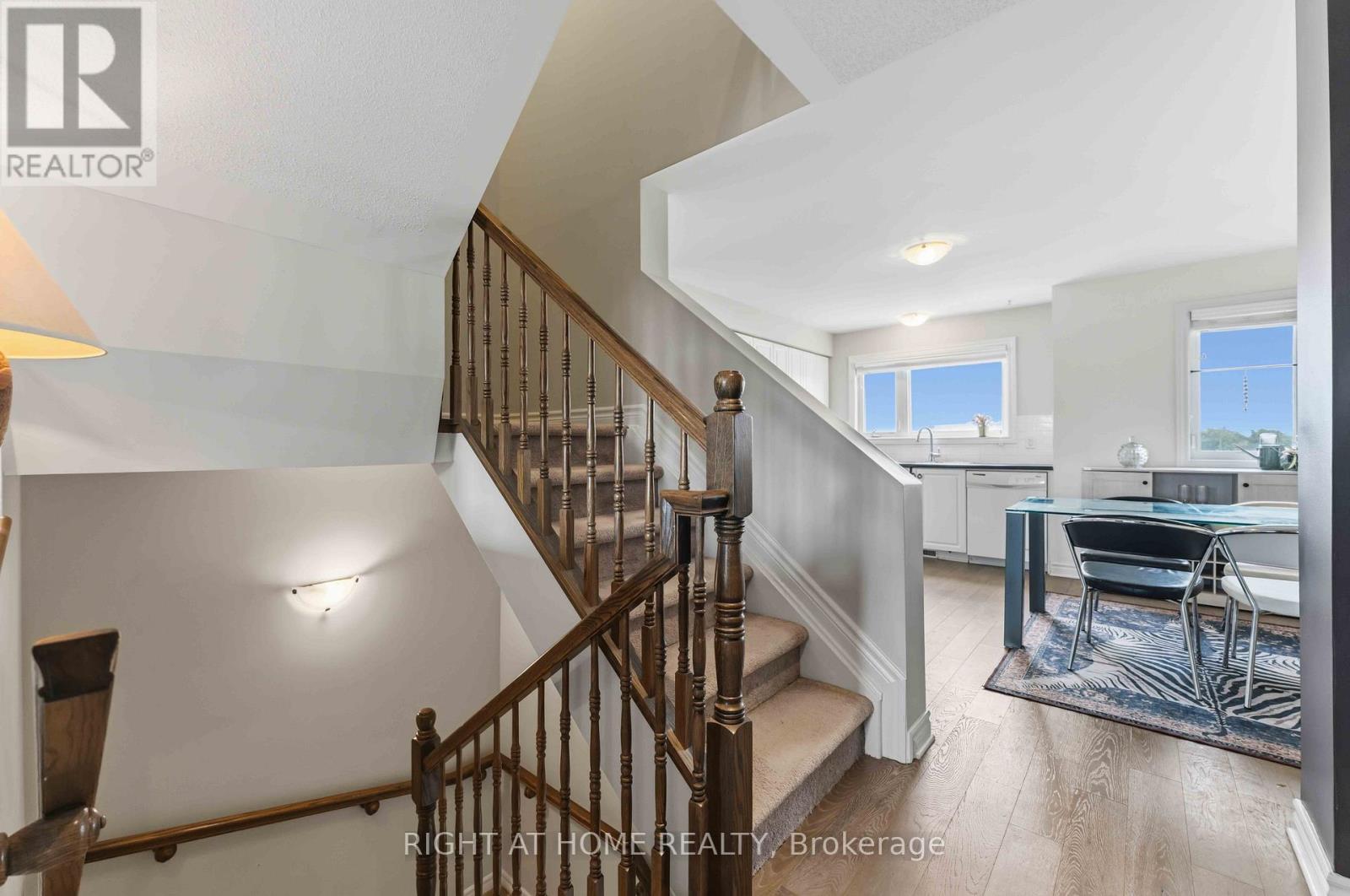 354 Brettonwood Ridge Property Photo 14