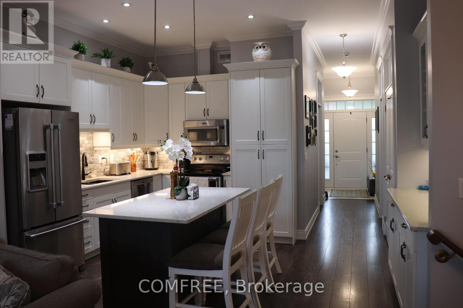 805 Lees Avenue Property Photo 18