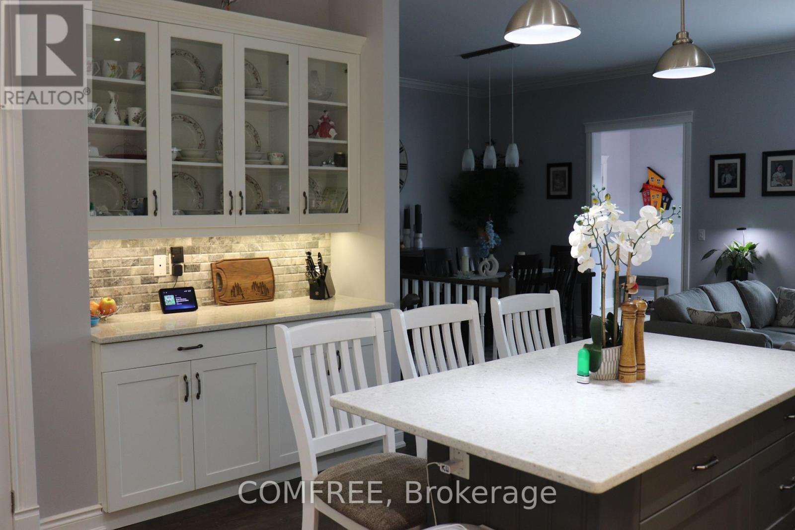805 Lees Avenue Property Photo 19