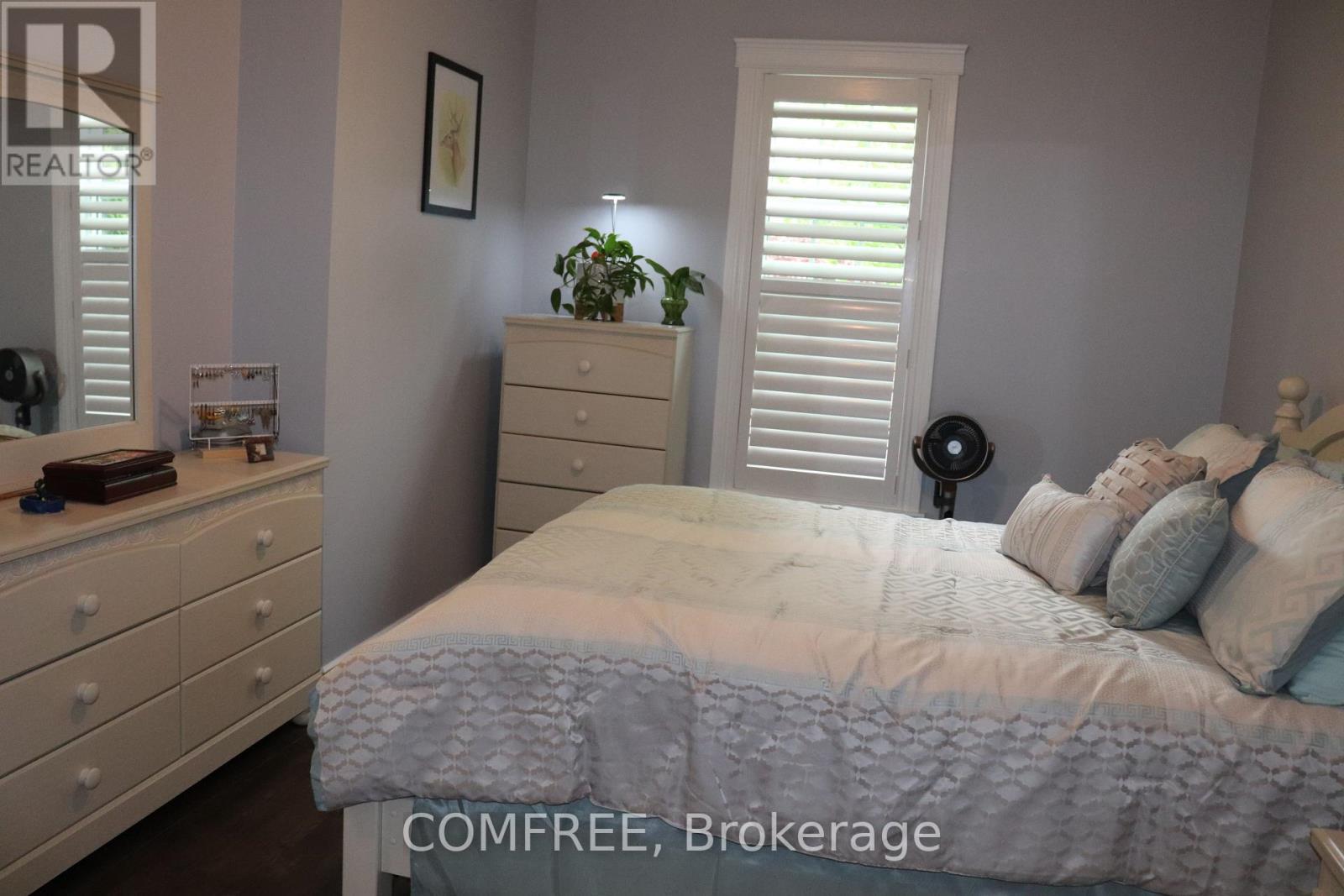 805 Lees Avenue Property Photo 22