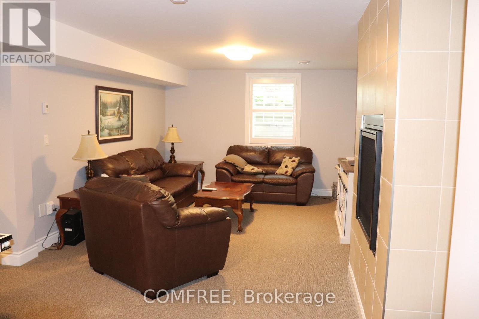 805 Lees Avenue Property Photo 36