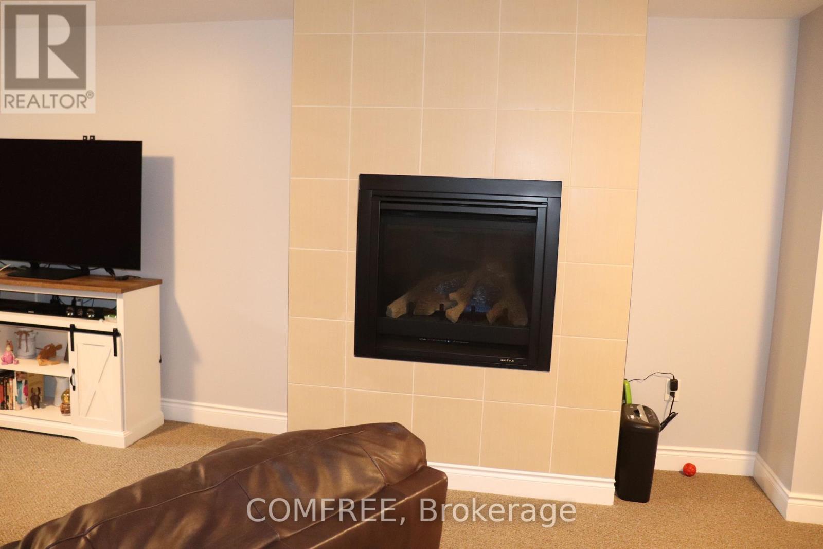805 Lees Avenue Property Photo 38
