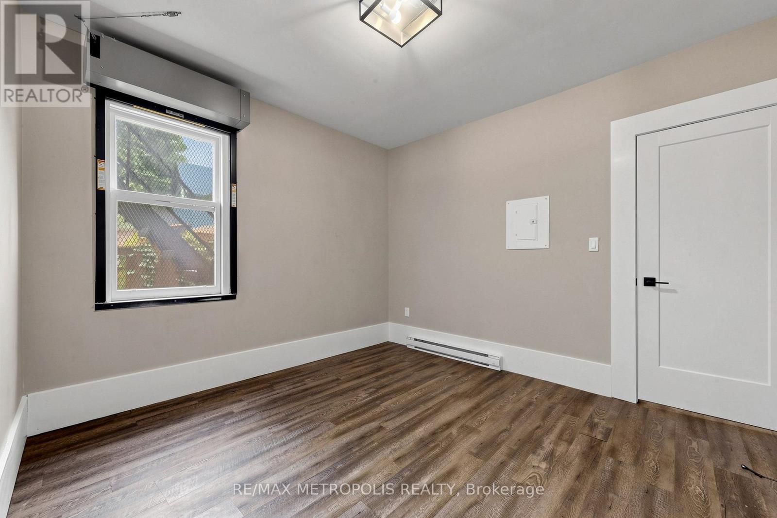 2 - 41 Albert Street Property Photo 9