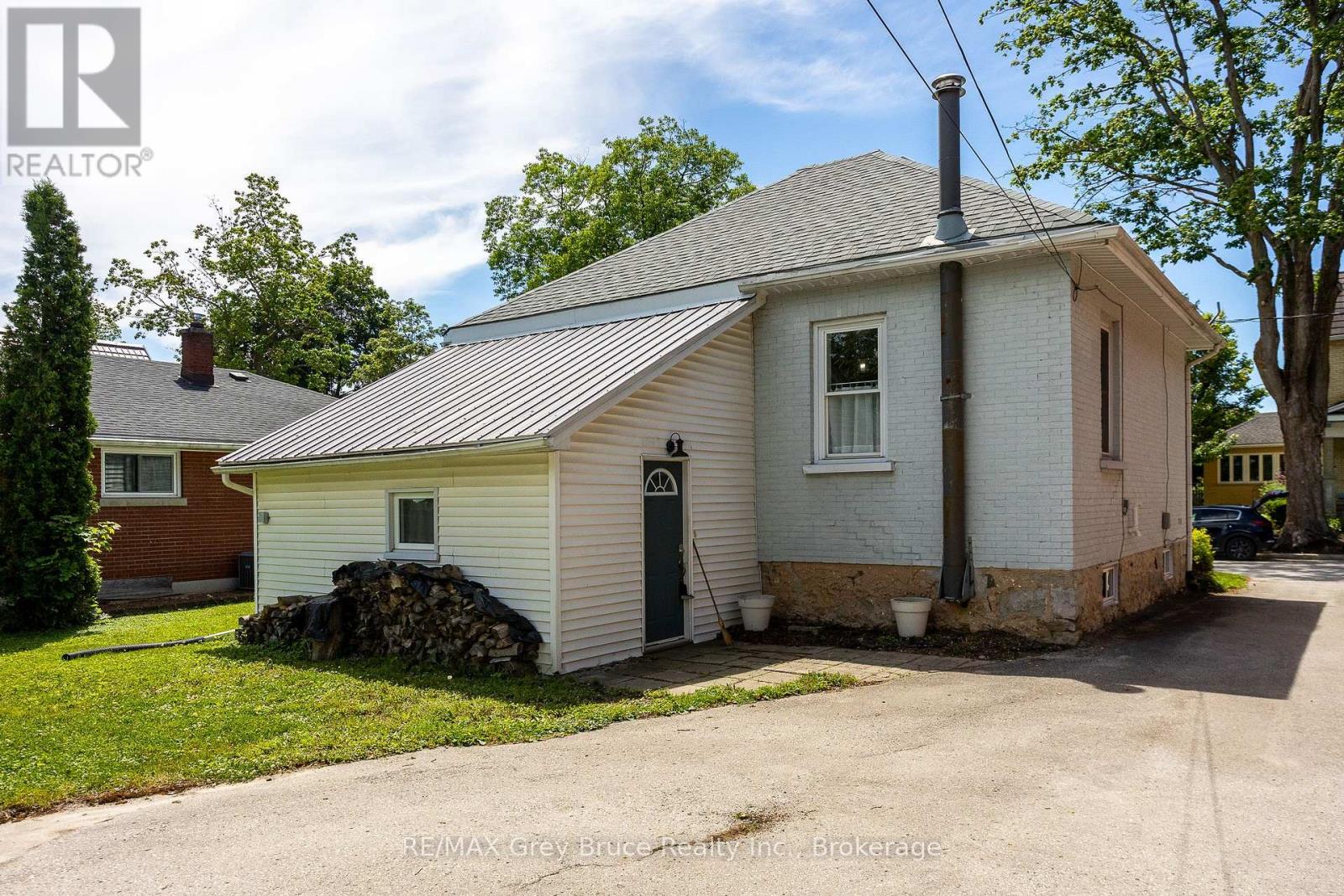 177 2nd Avenue Sw Property Photo 3