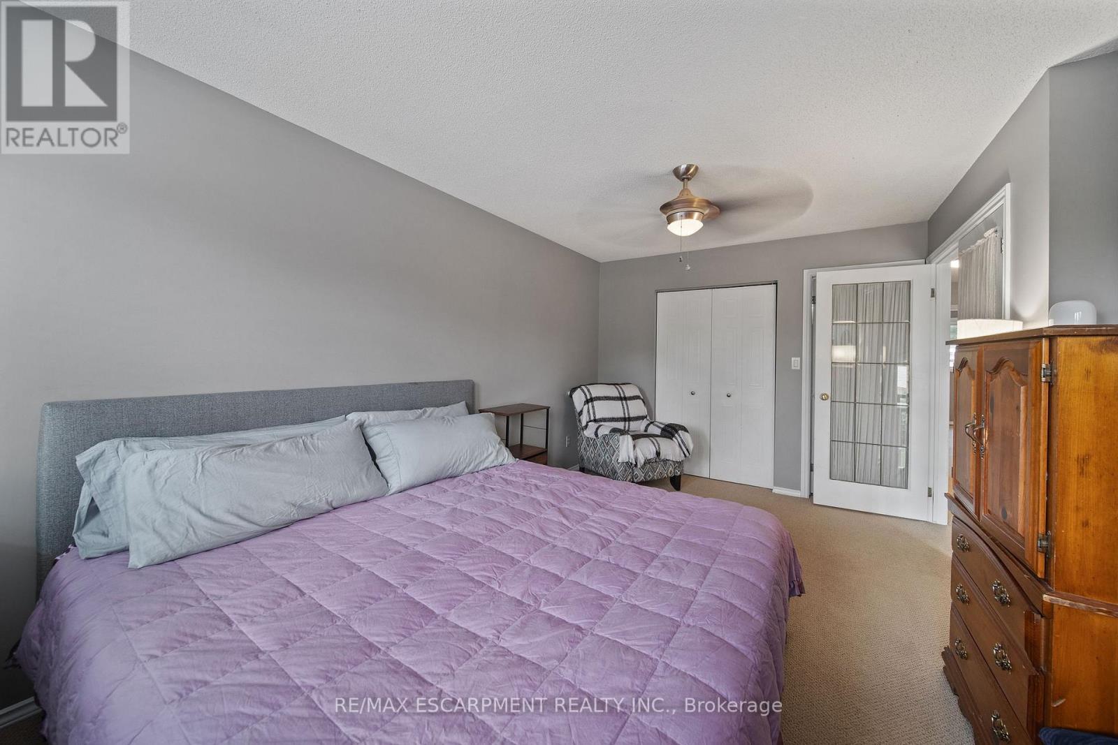 4 - 54 Argyle Street S Property Photo 19
