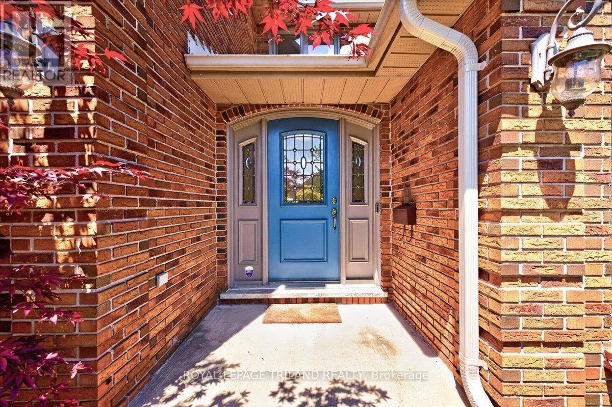 30 Thirlmere Road Property Photo 4