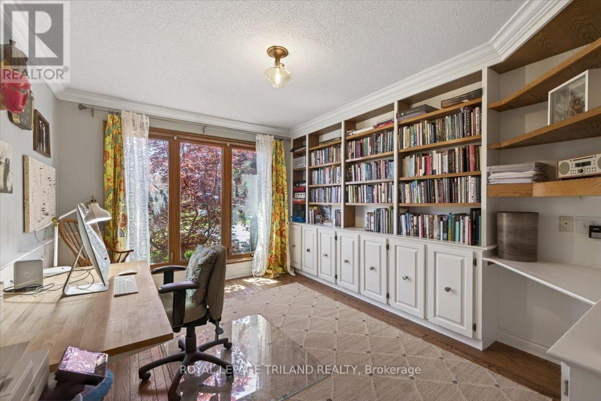 30 Thirlmere Road Property Photo 6