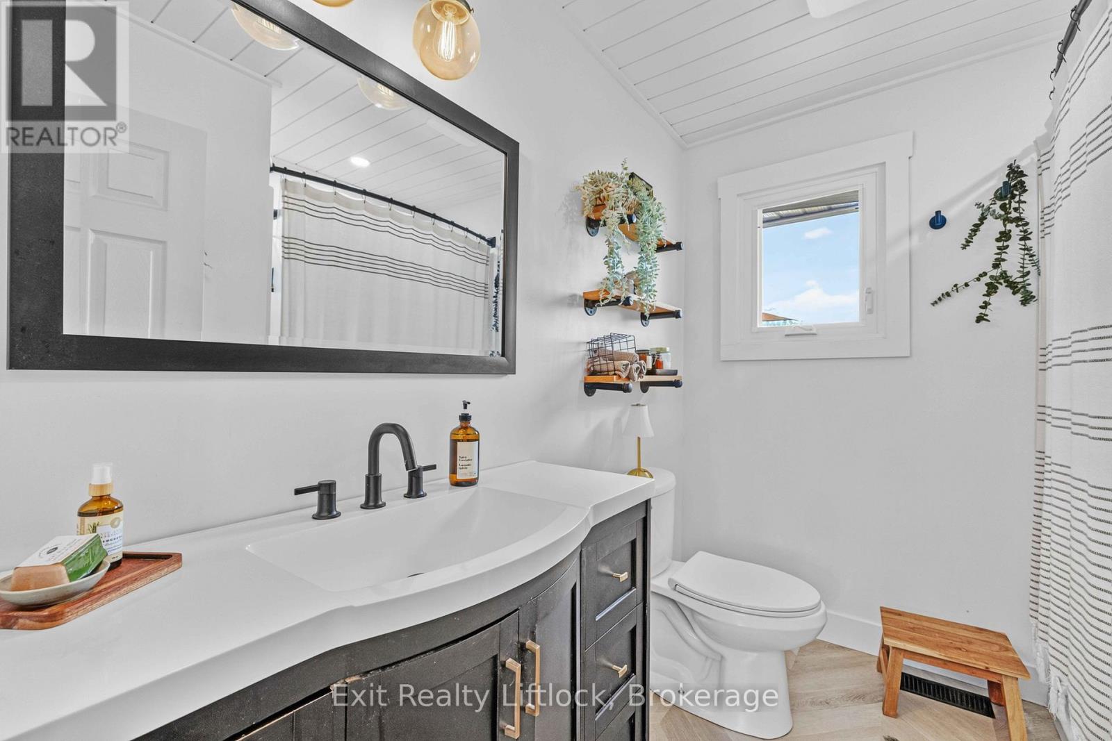 2917 Highway 28 Property Photo 17