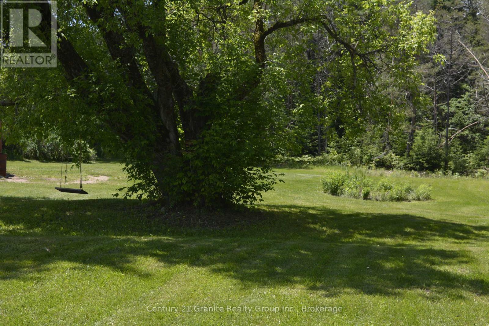 671 Hastings Street N Property Photo 42