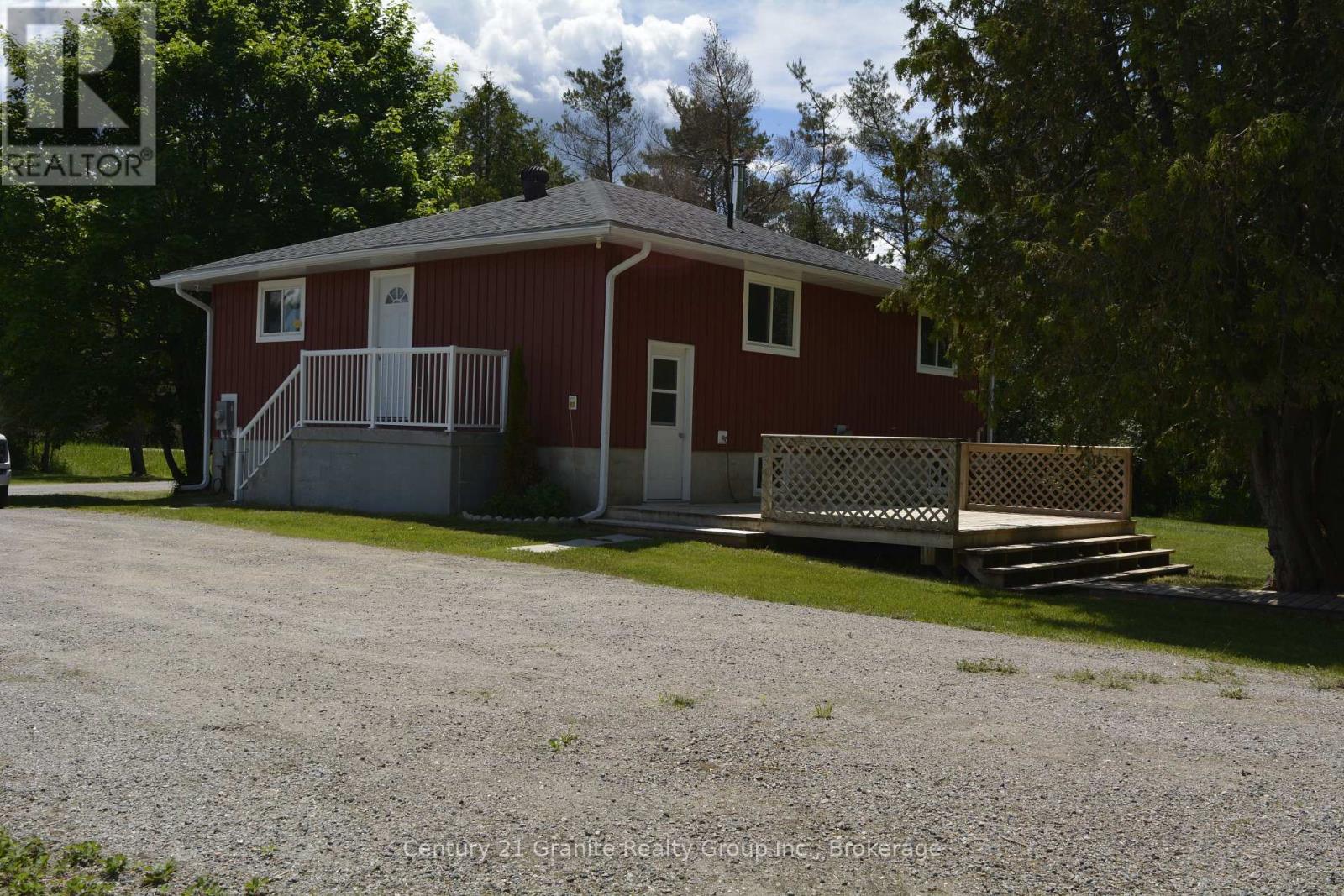 671 Hastings Street N Property Photo 44