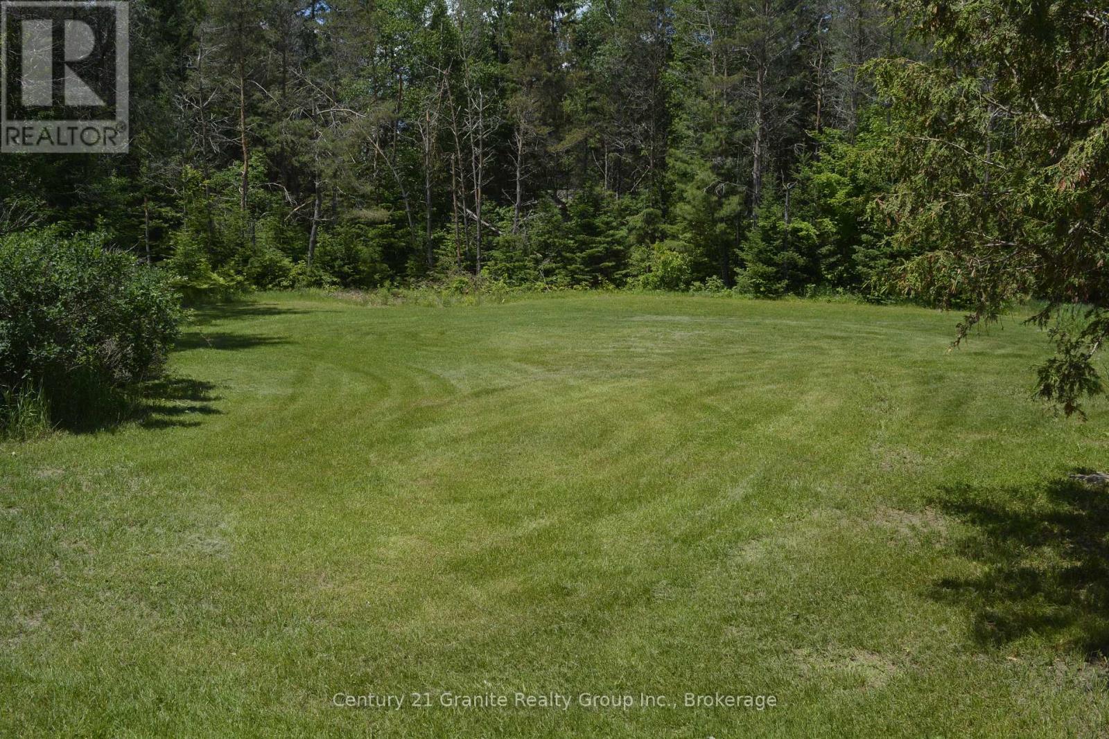 671 Hastings Street N Property Photo 45