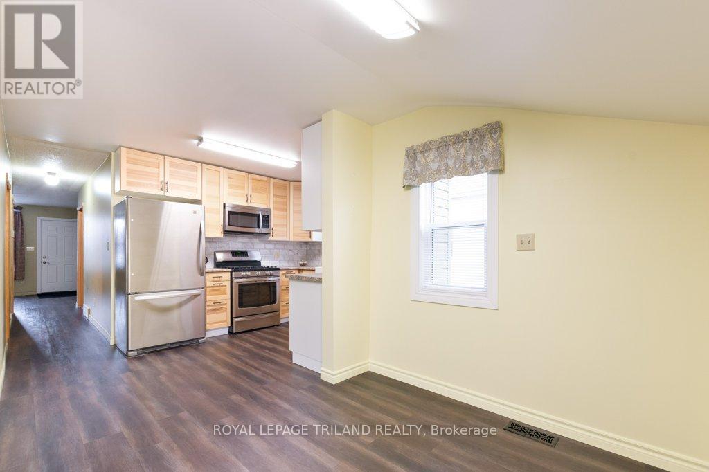 21 Mariam Street Property Photo 11