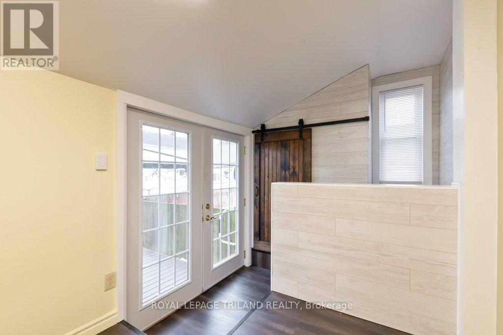 21 Mariam Street Property Photo 14