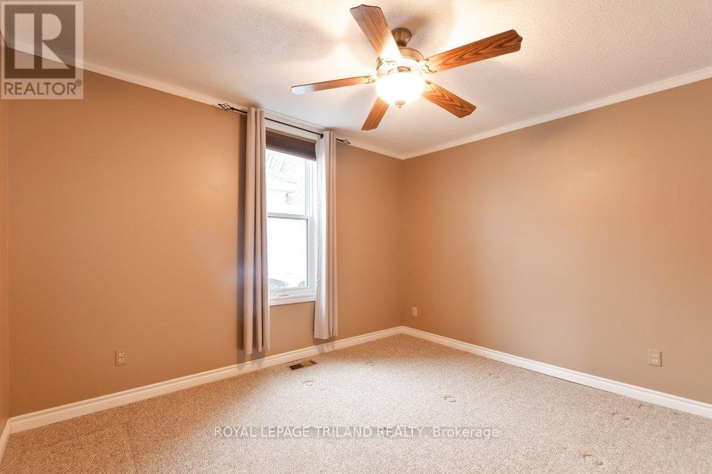 21 Mariam Street Property Photo 17