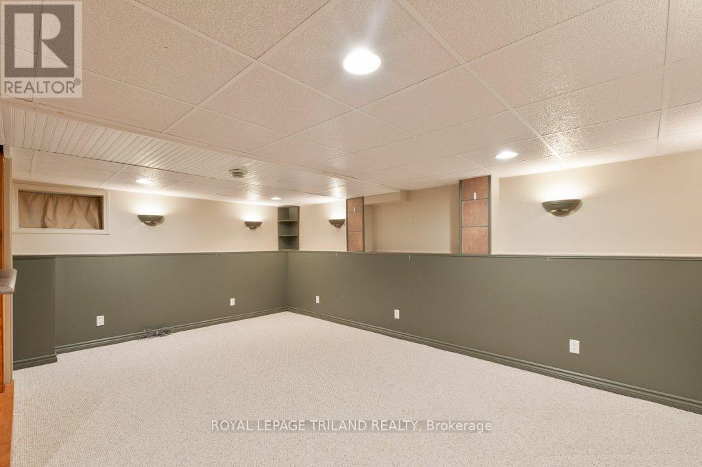 21 Mariam Street Property Photo 27