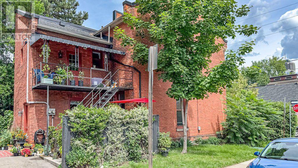 146 Forest Avenue Property Photo 45